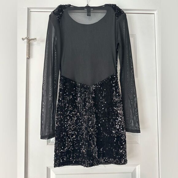 Sequin and mesh long sleeve mini dress with shoulder pads - Picture 4 of 7